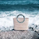 Éclat Straw Crystal Top-Handle Bag - Image 10