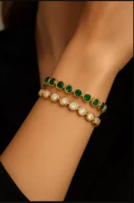 18K Gold Heart Tennis Bracelet - Image 4