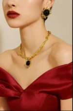 18K Gold-Plated Black Onyx Baroque Jewelry Set - Image 3