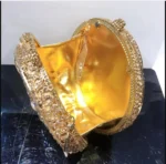 Luxury Spiral Gold Crystal Clutch - Image 4